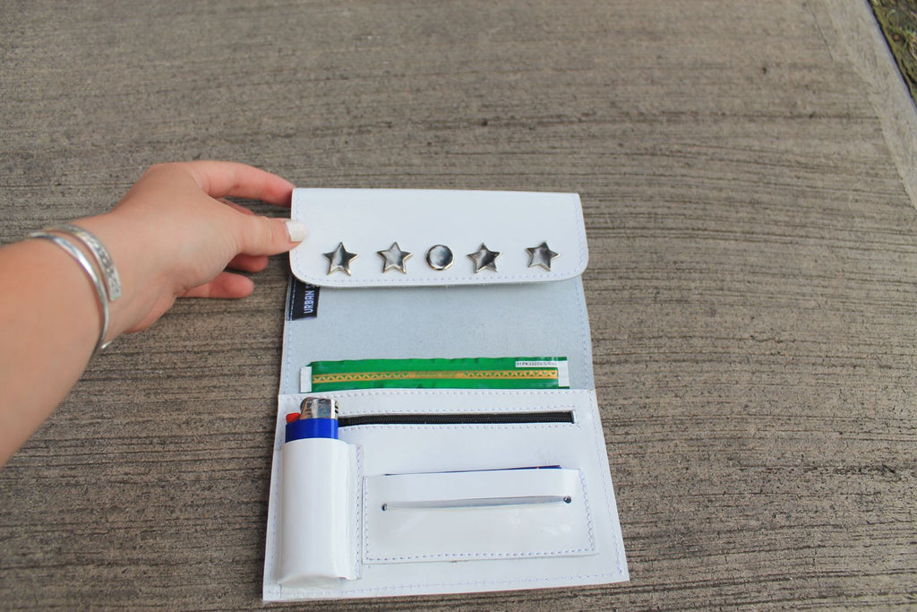 Tabaquera Blanca Tradicional